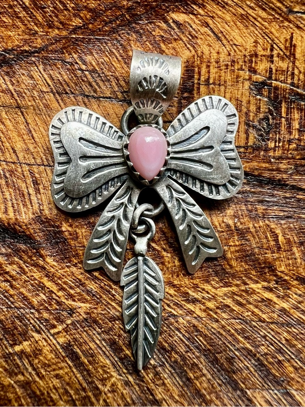 Sterling Silver Queen Conch Bow Feather Pendant  Southwestern